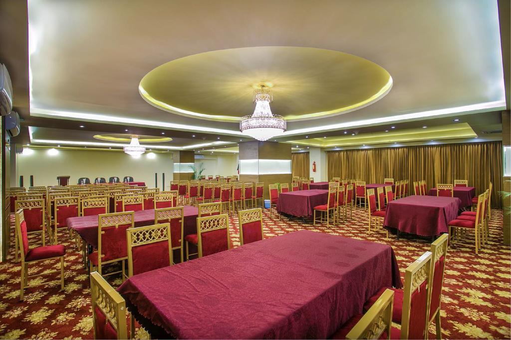 Hotel Noorjahan Grand Sylhet Buitenkant foto